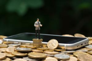 2025年最好通过的小额贷款，整合五个小额贷款是通过银行或其他金融机构向借款人提供的一种短期贷款。